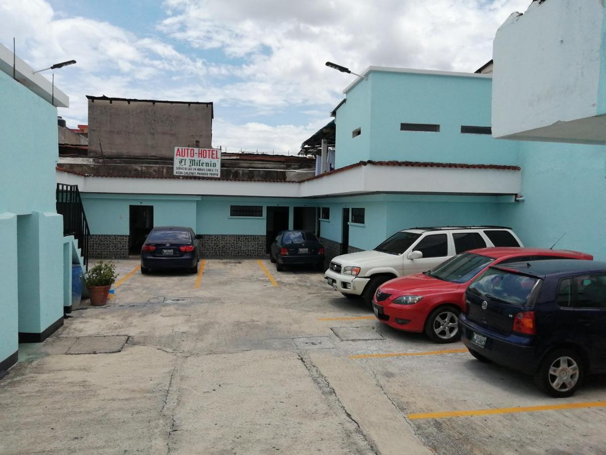 AutoHotel El Milenio Guatemala Exterior foto